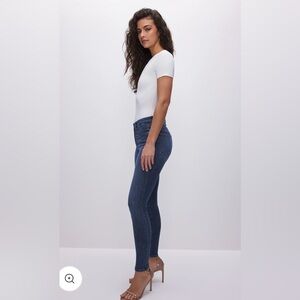 Good American Good Leg Skinny Jeans
